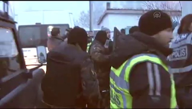 700 polisle uyuşturucu baskını