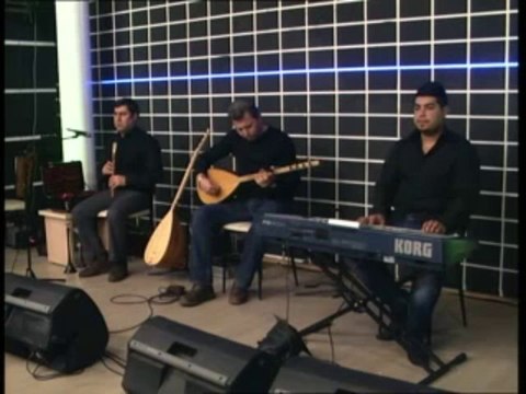 ONUR BOZATLI EGER BENI ARIYORSAN NAZLI YAR UZUN HAVA ONURLU TURKULER MEDYA TV