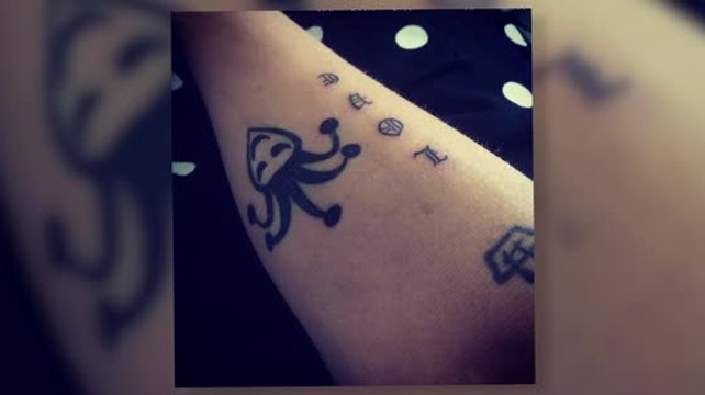 Justin Bieber Shows Off New Love Tattoo