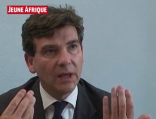 Arnaud Montebourg : "Ceux qui ont fait la révolution ailleurs nous aident à faire la nôtre, en France"