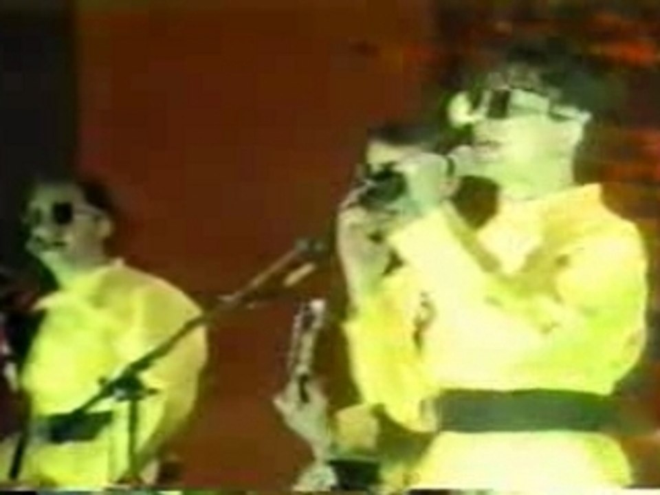 DEVO on Fridays - "Uncontrollable Urge"