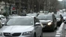 Les chauffeurs de taxi remontés contre les VTC (Essonne)
