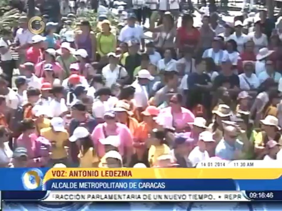 Feligreses piden paz y reocnciliación a la Divina Pastora