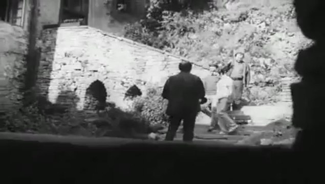 Wakacje z duchami - od.4 - Tajemniczy przybysz