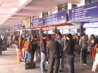 Dense fog engulf North India