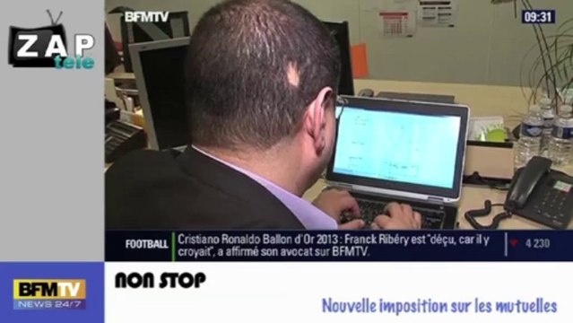 Zap télé: Hollande règle sa boussole, Charlie Hebdo lui tend la perche