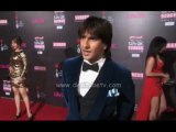 Ranveer singh is looking  hot & handsome  donot miss it his new style in 20th Annual life ok screen awards