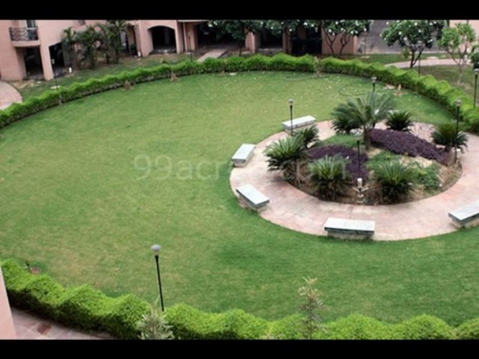 4BHK + STUDY ROOM FLAT FOR RENT IN BEVERLY PARK APARTMENT DWARKA SECTOR -22