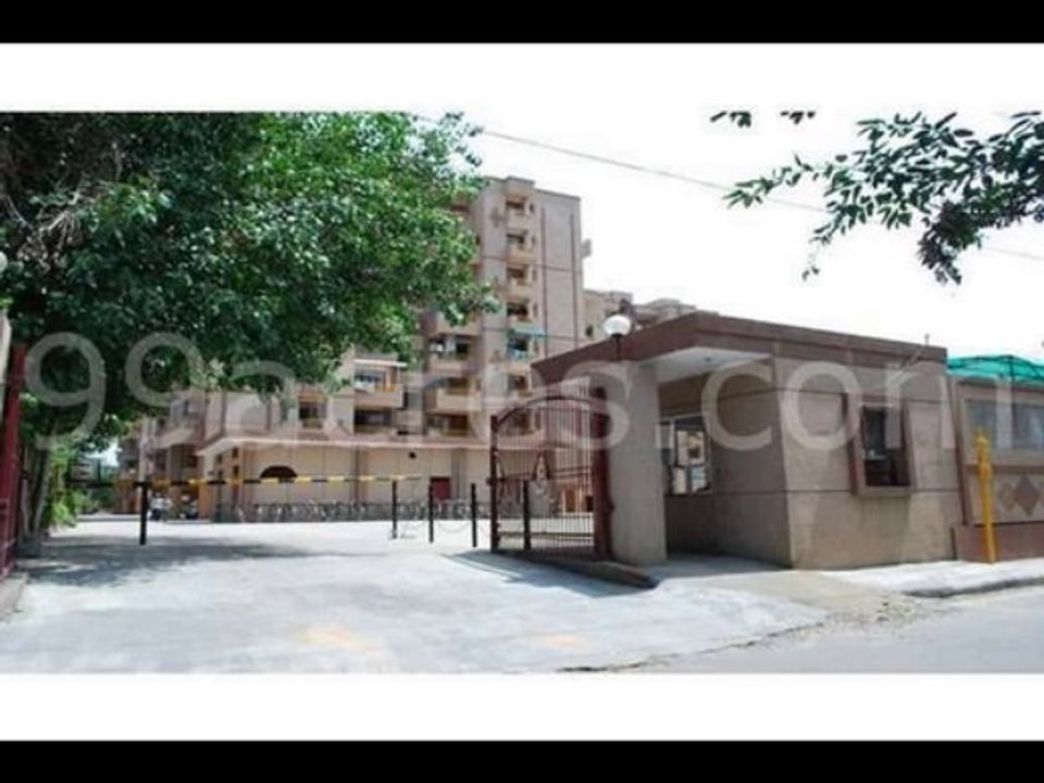 3BHK FLAT FOR SALE IN SWAMI DAYANAND APARTMENT DWARKA SECTOR-6