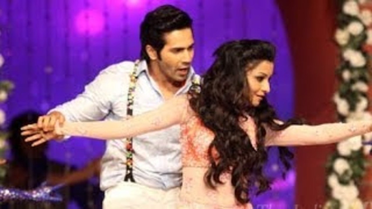 Screen Awards 2014 | Varun Dhawan's Performance