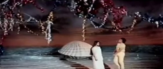 Tujh Ko Di Surat Pari Si - Ghar Mein Ram Gali Mein Shyam