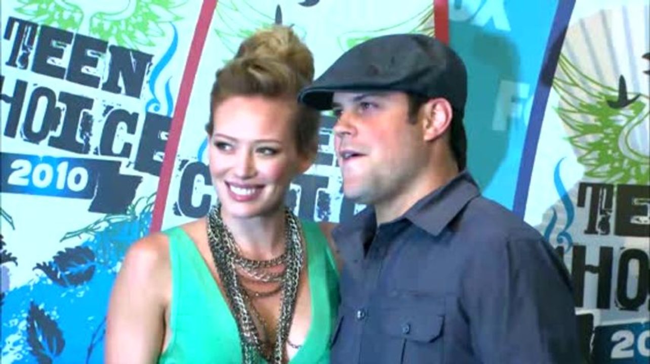 Hilary Duff and Mike Comrie Split Because Spark Ran Out