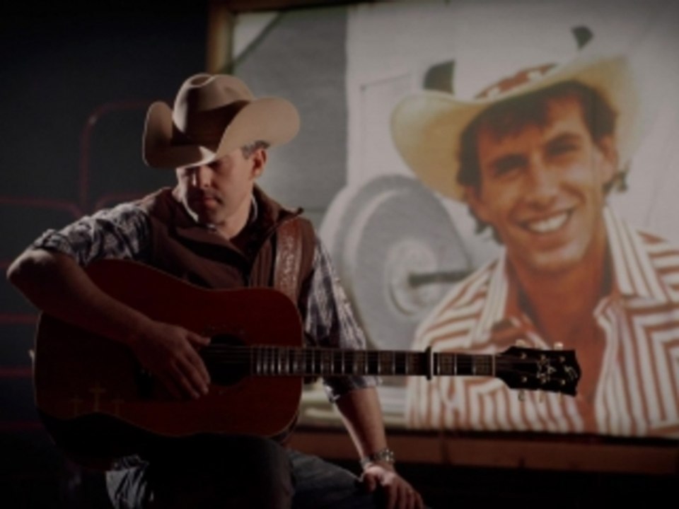 Aaron Watson - July In Cheyenne