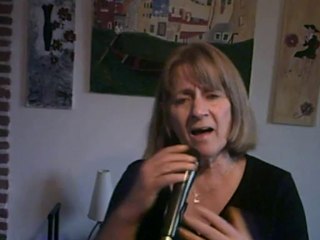 Héléanne chante " Mon coeur te dit je t'aime   "