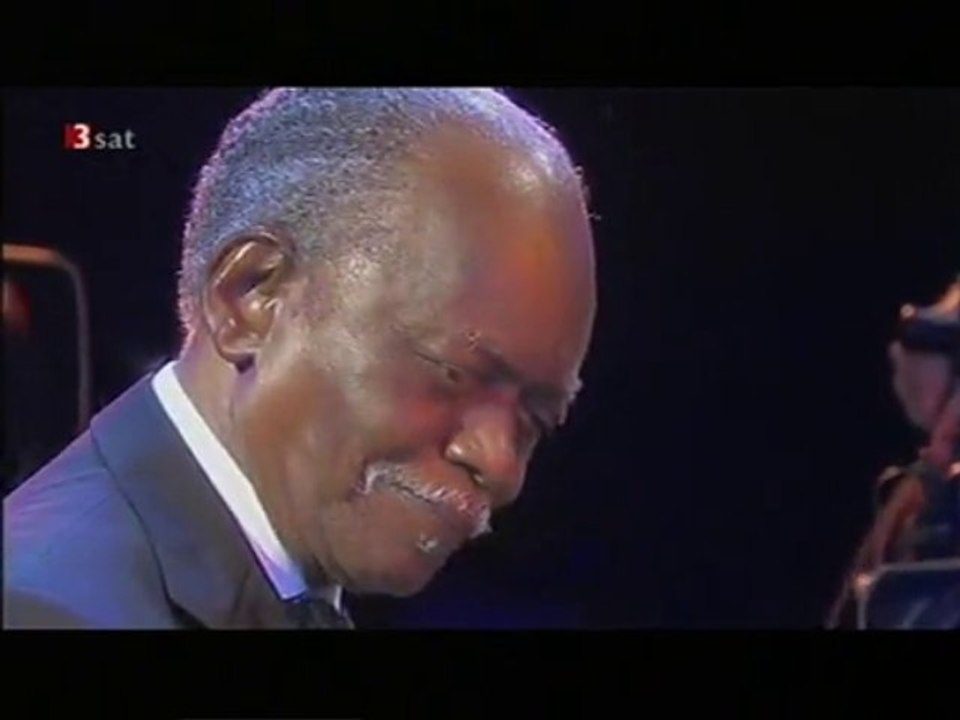 HANK JONES & JOE LOVANO - „Kids“ (2008, 0:46)