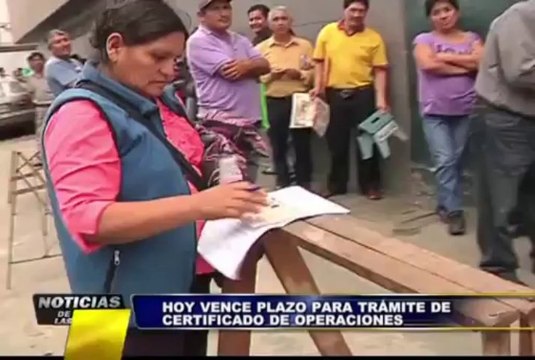 Noticias de las 7: declaran en alerta roja a California por incendios forestales (1/2)