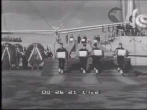 Tornano in patria le salme dei caduti di Cefalonia. Bari cerimonia per accogliere le salme dei caduti di Cefalonia a cui partecipano Einaudi e i due vicepresidenti delle Camere. - Cinegiornali - Scheda video - Cinecittà Luce