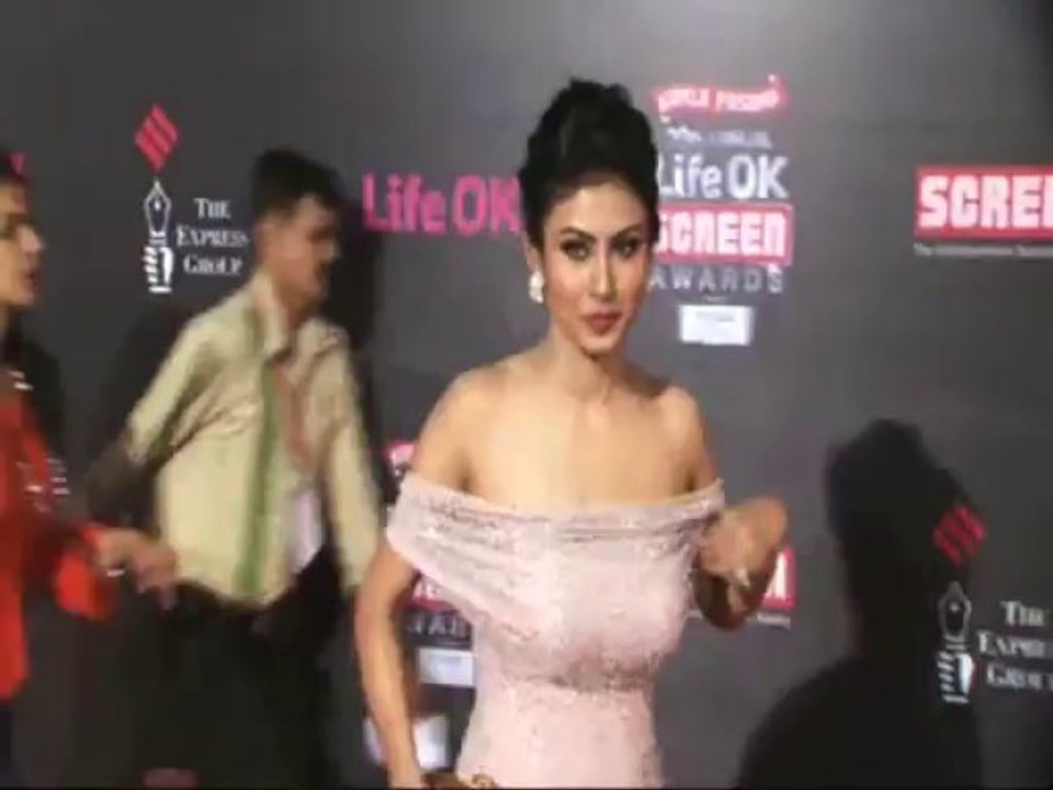 Cleavage show rocked the Screen Awards 2014