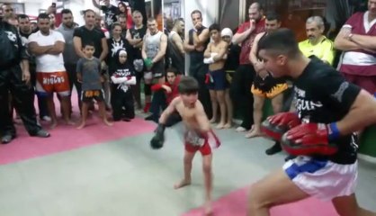Muay Thai Kid - 5 Years old kid is a champion!