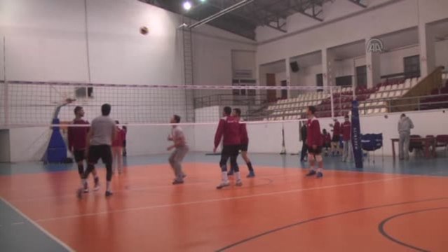 Gümüşhane Torul Gençlik Antrenörü Aksoy -