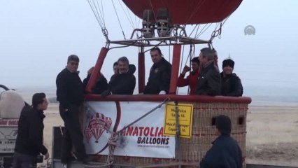Sanatçılar İnanır ve Kural, balon turu yaptı -