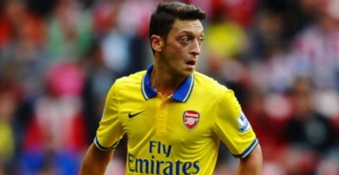 Mesut Özil, Almanya'da 'Yılın Milli Futbolcusu' Seçildi