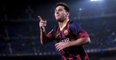 Messi, Futbolu Barcelona'da Bırakmak İstiyor