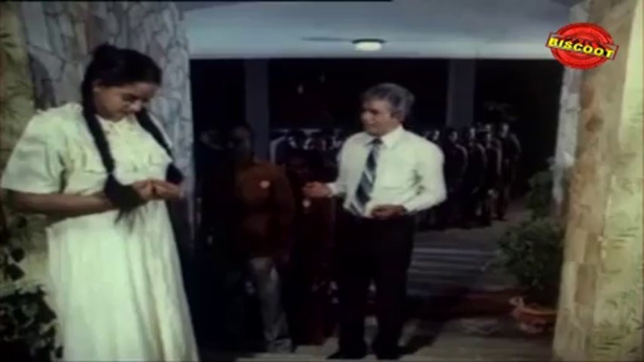 Anand Tamil Movie Comedy Scene Radha Sowkar Janaki