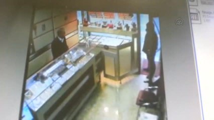 Elazığ'da Kuyumcudan Soygun Girişimi İddiası