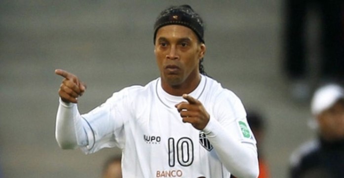 Dentinho'dan Ronaldinho'ya: Sakın Beşiktaş'a Gitme