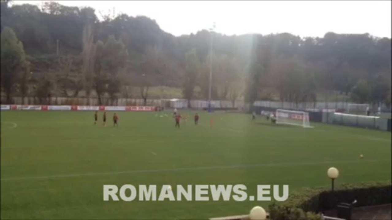 Trigoria 16.01.2014, la Roma si allena in vista...