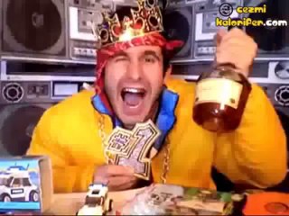 İnsan Hergün Farklı Bir Fotoğrafını Çekerse Ne Olur ?