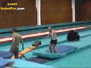 Damien Walters Sen İnsan mısın ?