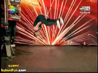 Yetenek Sizsiniz’de Yeteneksiz İsmail