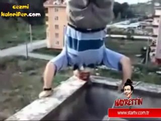 Amcam Ölümle Dalga Geçiyor