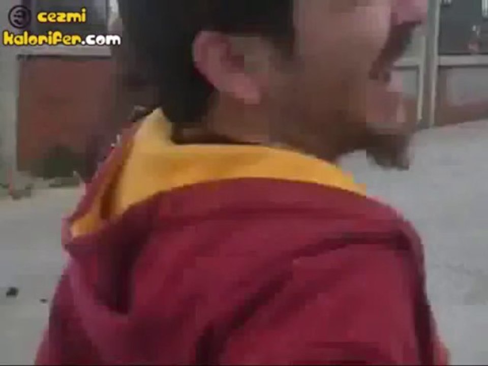 Kedinin Yıkıldığı An :)