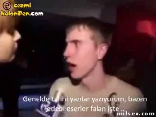 İnci'ciyle Aynı Mekanda Karşılaşan Ekşici Genç