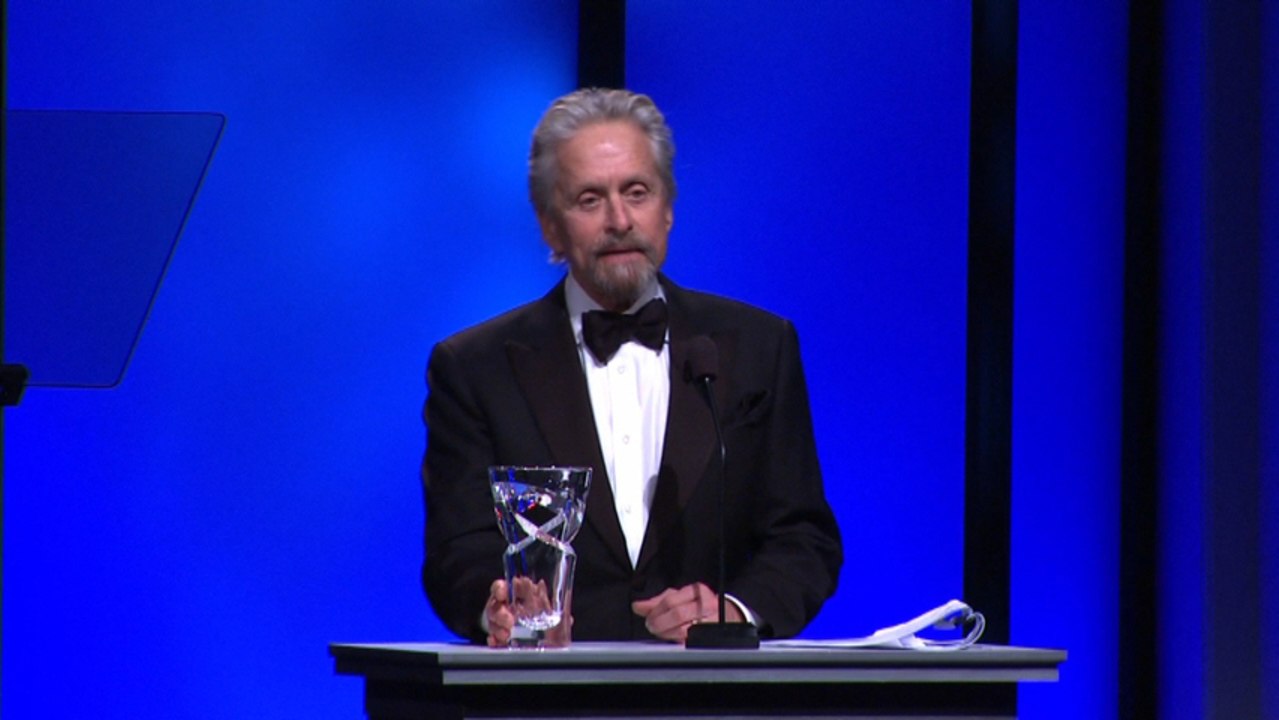 Michael Douglas Gets Award From Unicef and Matt Damon