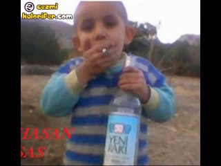 Ünlü Futbolcuların Küçüklükleri :)