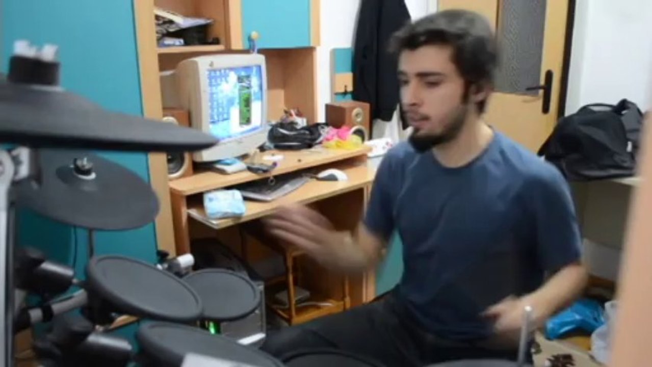 David Guetta - Turn Me On feat Nicki Minaj (Drum Cover by Serkan Çakmak)