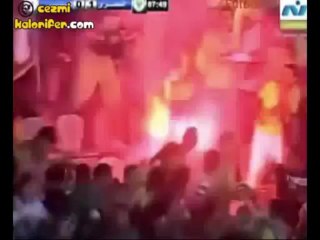 Böyle Kaleci Düşman Başına