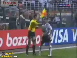 Yan Hakemden Aldatmaya Yönelik Hareket :)