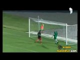 Topukla 30 Metreden Kendi Kalesine Gol Atmak