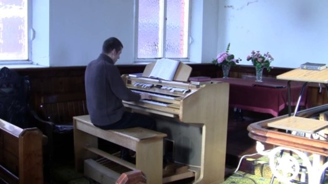 I sing in the morning - Chris Lawton at Salem Congregational Chapel, Ponciau, Wrexham