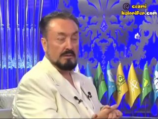 Adnan Oktar’ın Rammstein - Pussy Şarkısını Dinlemesi Ve Yorumu