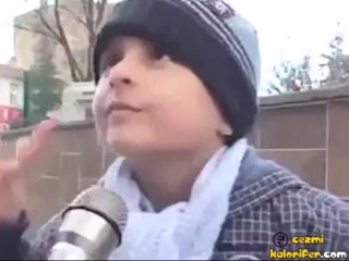 TV’den 3 Kıza Aşkını İlan Eden Çapkın Velet :)