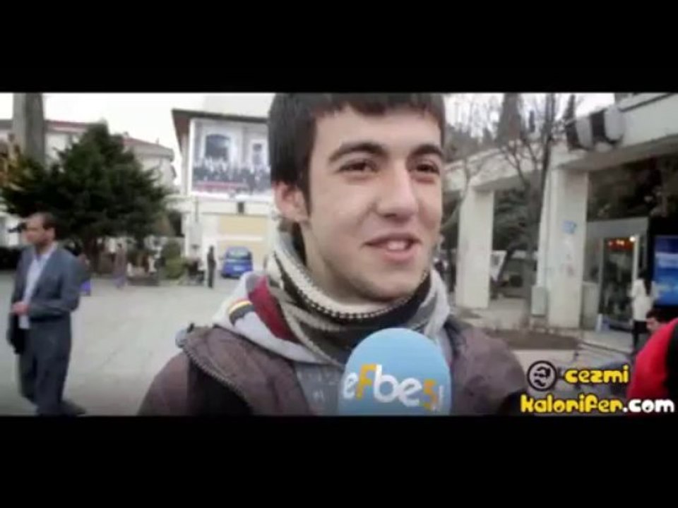 Sosyal Medyanın Vatandaş Üzerindeki Etkisi (1:50’ye Dikkat)