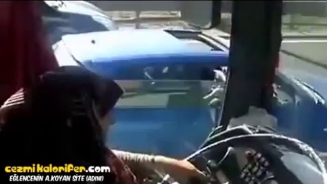 Trabzonlu Otobüs Şoförü Nigar Teyze