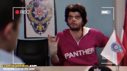 Acıya Bayılan Adam - Biber Gazına Bayılıyorum