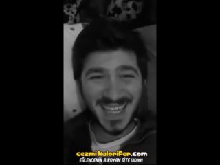 Hindi Kalabalığa Girmiş Ne Demiş